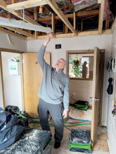 Frozen pipe bursts, floods Salvation Army of Parkersburg